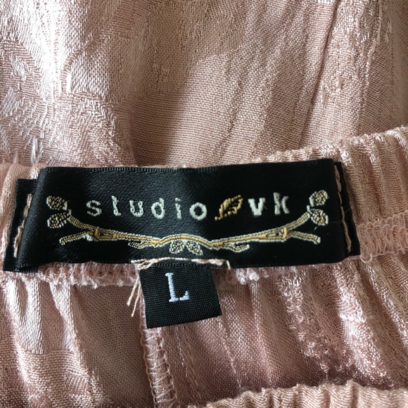 Studio VK Romantic Pink Floral Jacket & Skirt Set - Picture 14 of 15